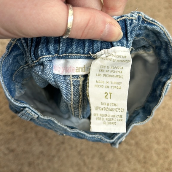 GIRLS Mary Kate and Ashley floral Jean skirt size 2T - Picture 4 of 7